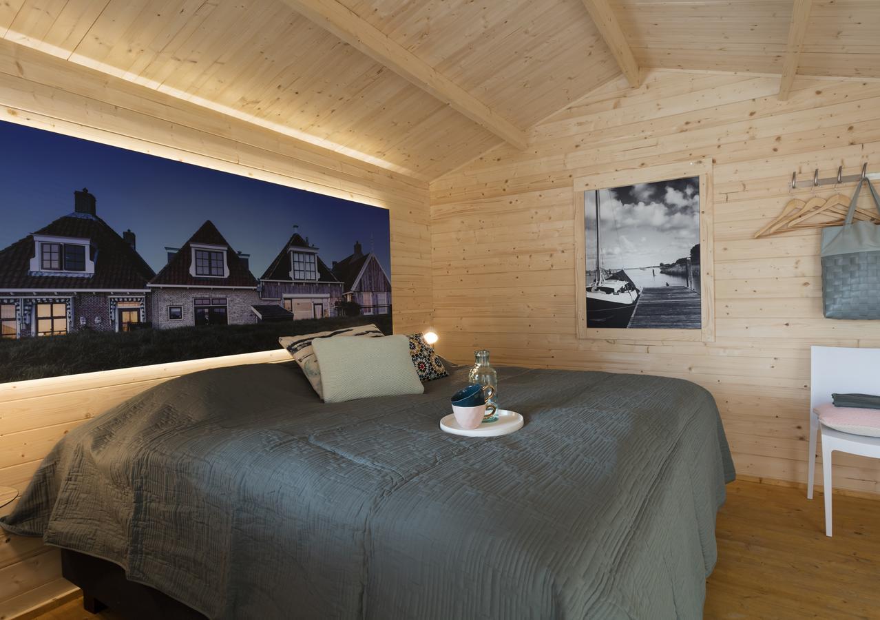 Lodgehotel De Lelie Макум Екстериор снимка